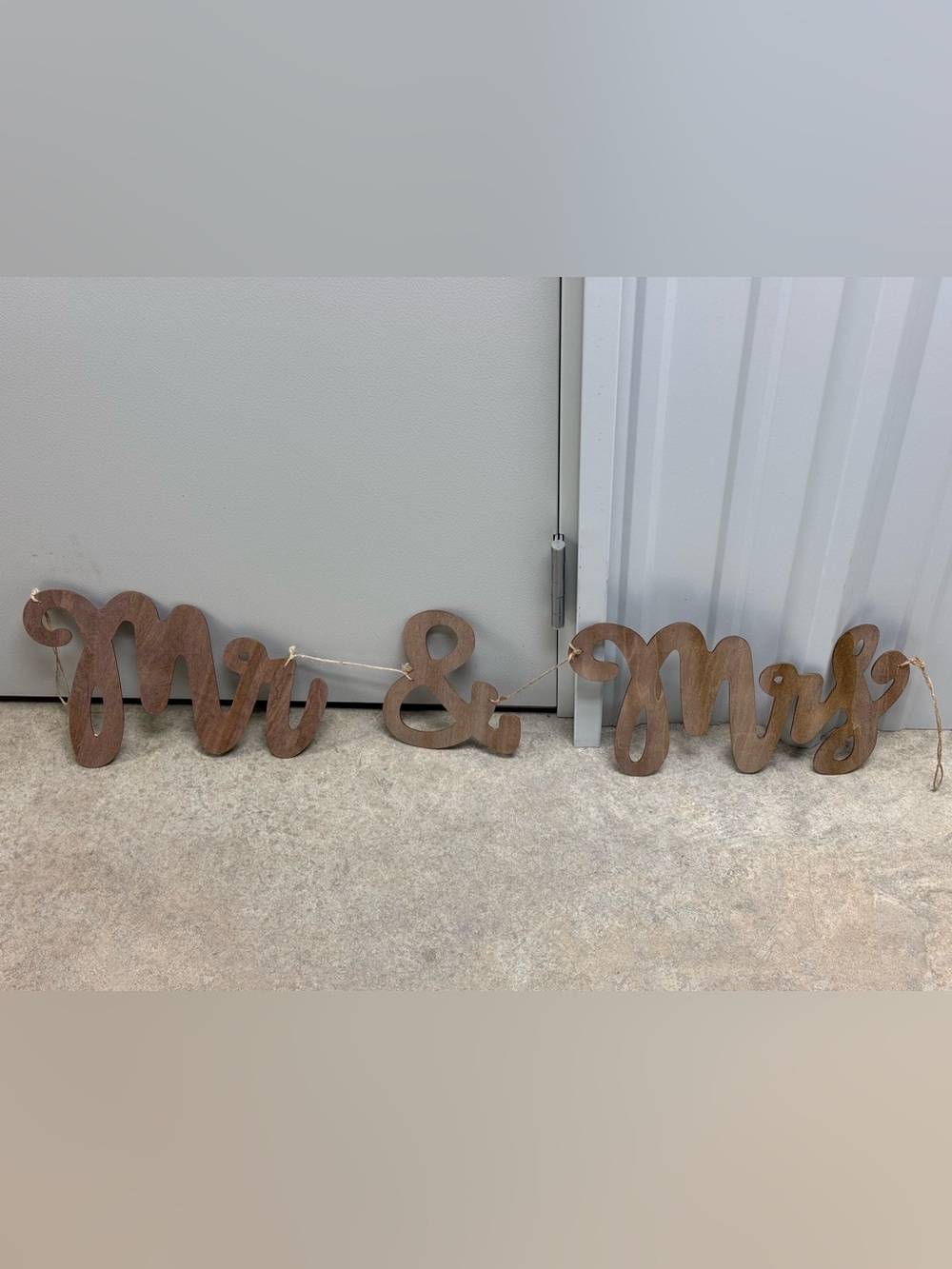 Wooden Mr & Mrs Banner - Natural Brown Wall Decor